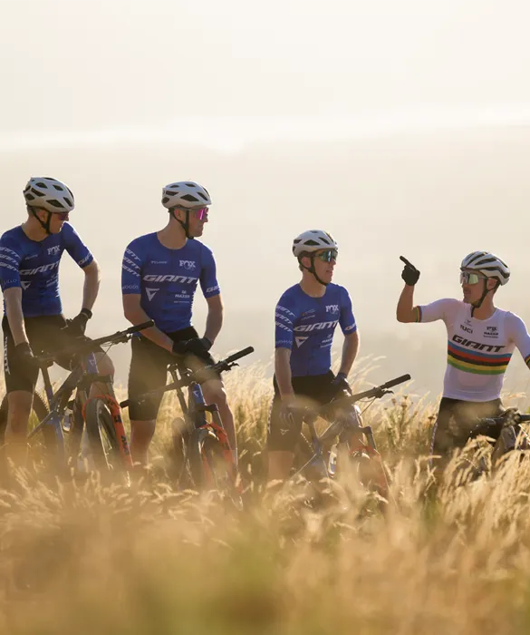 Giant Factory Off Road Team – Saison-Kit 2026